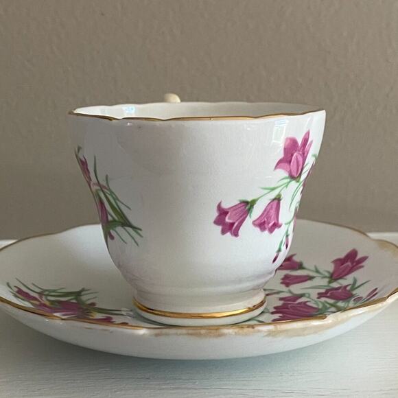 VTG Regency China, England Teacup & Saucer, Purple Floral Print, Gold Trim - Picture 4 of 10